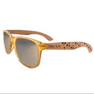 VIRA SUN sunglasses - translucent gold